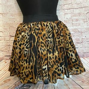 Medium - Leopard print midi skirt